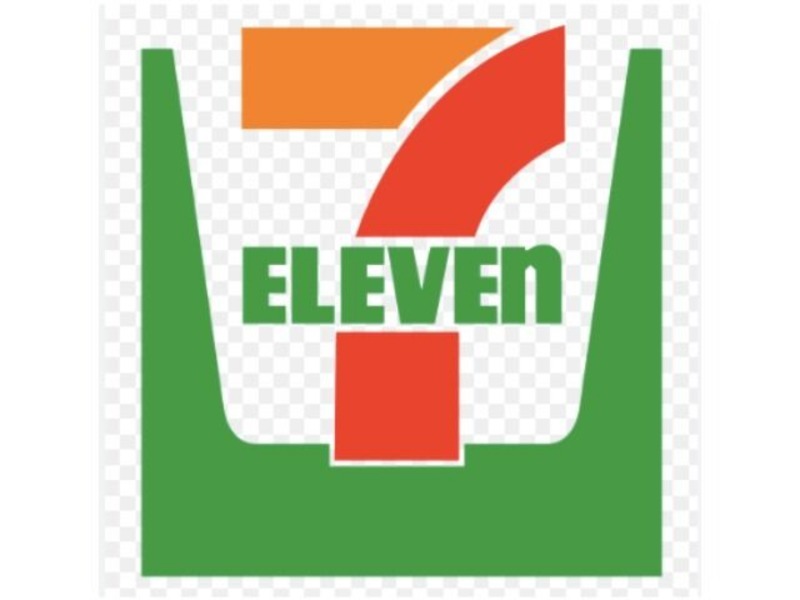 コンビニ　セブンイレブン大阪幸町3丁目店（コンビニ）まで53m