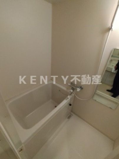 バス・シャワールーム　お風呂です