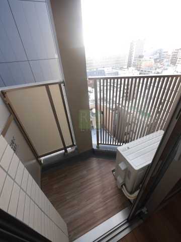 バルコニー　ＣＲＡＣＩＡ新宿