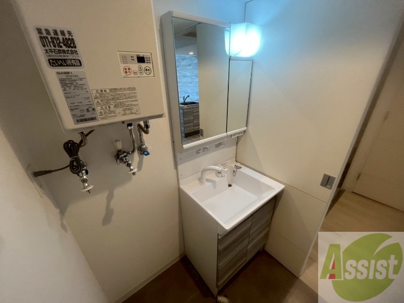 洗面設備　シャンプードレッサーで身支度もラクラクです！