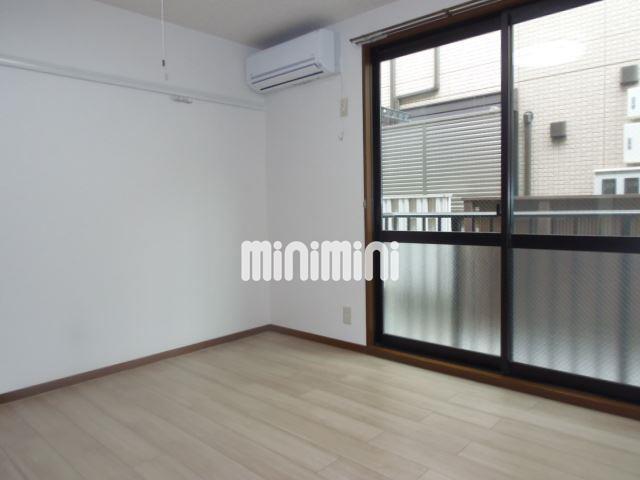 居室・リビング　居室