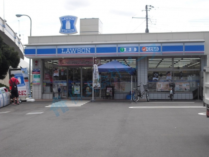 コンビニ　ローソン板橋三園一丁目店（コンビニ）まで230m