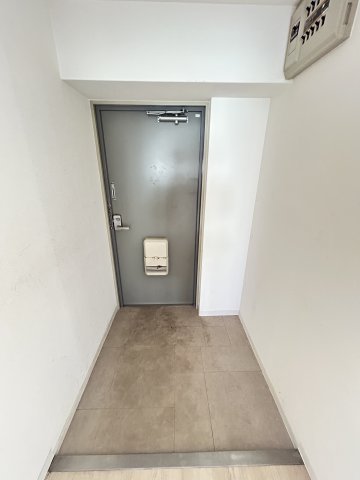 玄関　落ち着いた玄関です