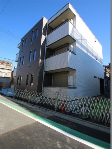建物外観　パナホーム施工物件♪安心のオートロック完備♪