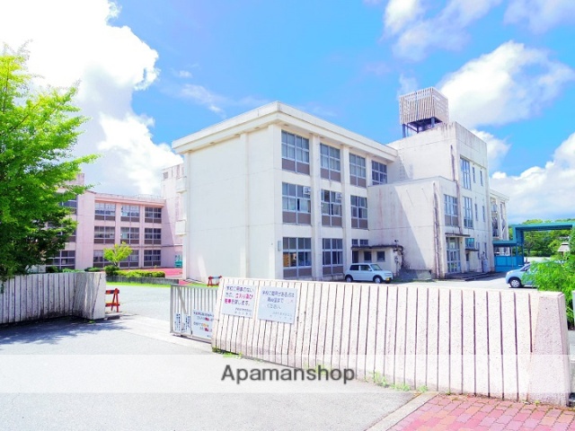 小学校　朝日小学校（小学校）まで1408m