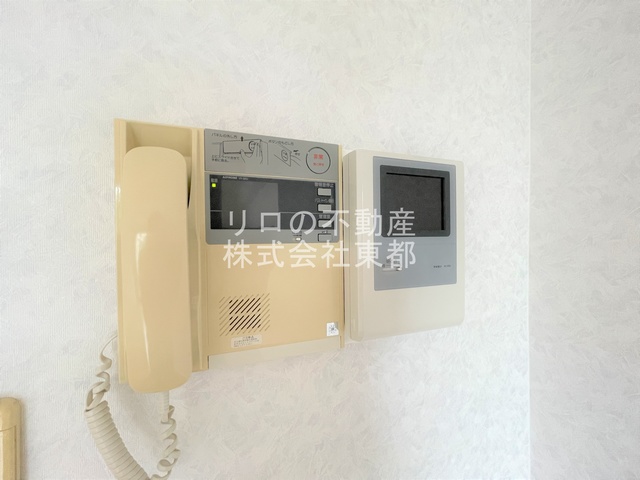 セキュリティ　ＴＶモニター付インターホンがあるので訪問者が一目でわかります