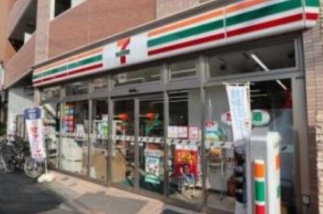 コンビニ　セブンイレブン西日暮里道灌山通り店（コンビニ）まで255m