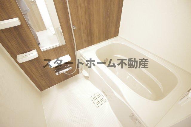 バス・シャワールーム　お風呂で日々の疲れを落としましょう