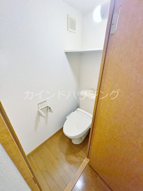 トイレ　ウォシュレット付トイレ！