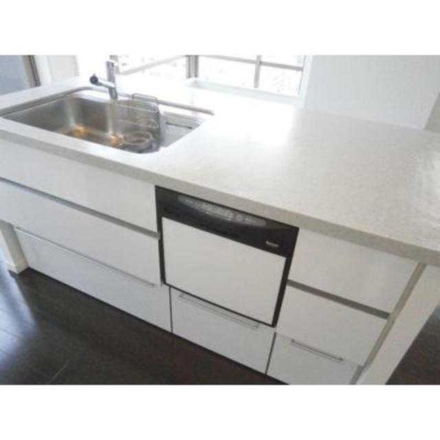 キッチン　※写真は同タイプ住戸です。
