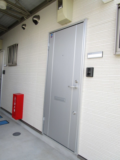 玄関　別部屋参照写真