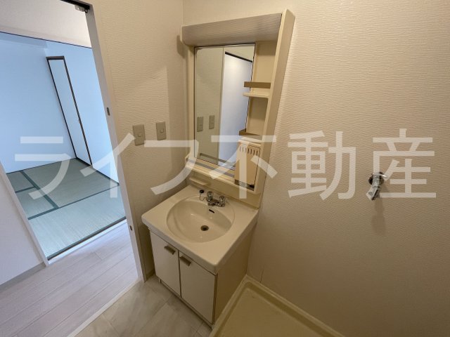洗面設備　洗面所です