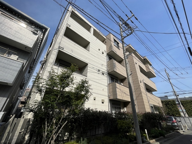 建物外観　★現地待ち合わせでご案内が可能です★