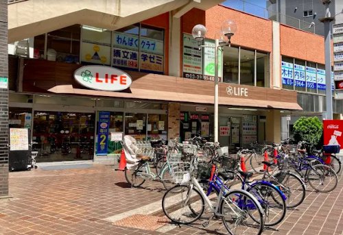 スーパー　ライフ板橋店（スーパー）まで579m