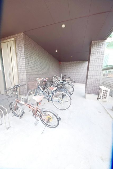 エントランス　★お問合せはタウンハウジングまで★
