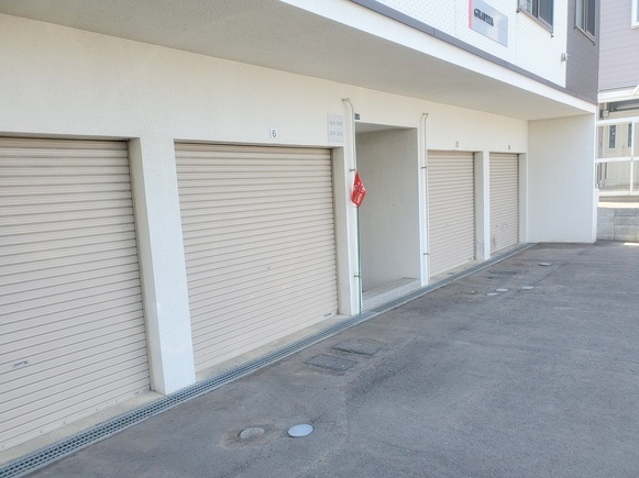 駐車場　車庫あり☆