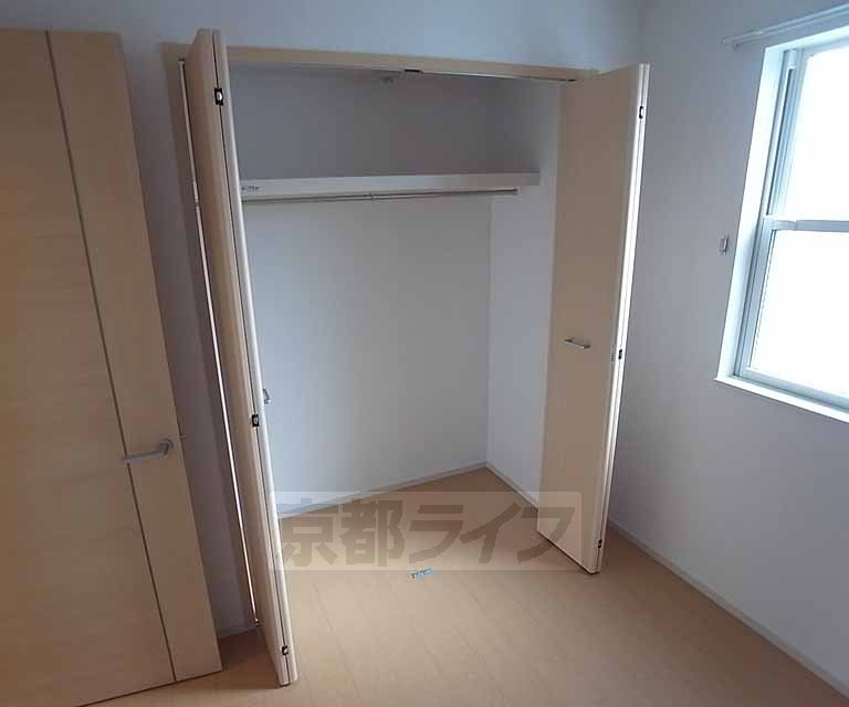 収納　ゆったりとしたクローゼット
