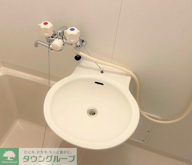 洗面設備　モニター付きインターホン