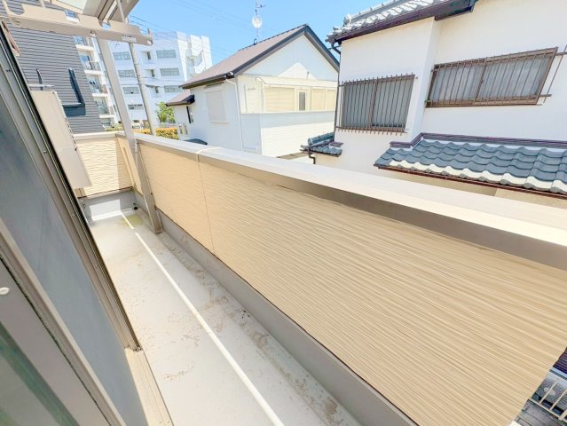 バルコニー　バルコニー付きです