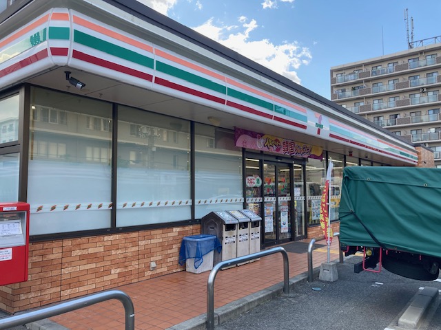 コンビニ　セブンイレブン 大阪御幣島6丁目店（コンビニ）まで464m