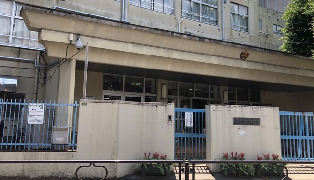 小学校　文京区立関口台町小学校（小学校）まで380m
