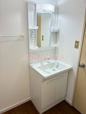 洗面設備　洗面所です