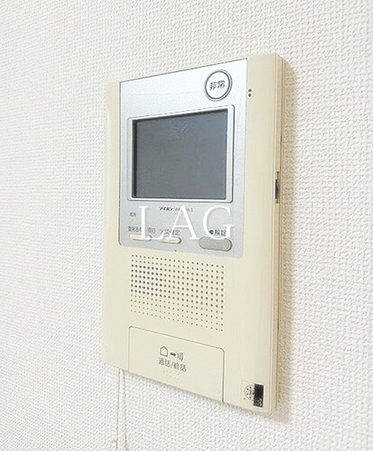 セキュリティ　モニター付きインターホンになります。