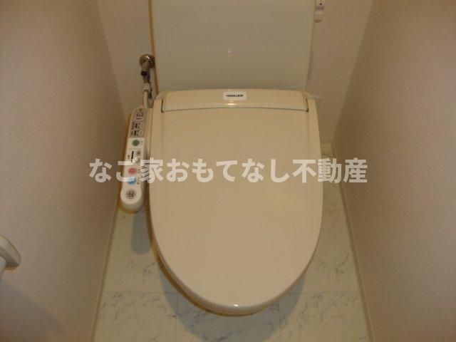トイレ　同タイプ写真