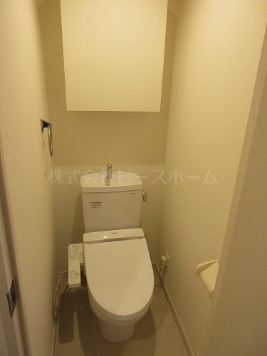 トイレ　※別号室参考写真