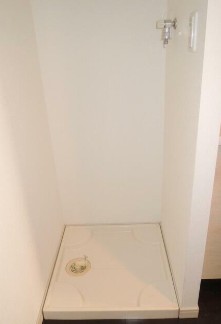 その他設備　室内洗濯機置き場。