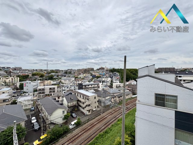 眺望　バルコニーからの眺望。自社撮影写真。