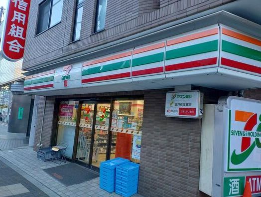 コンビニ　セブンイレブン世田谷太子堂2丁目店（コンビニ）まで227m