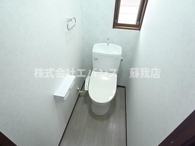 トイレ　コンパクトで使いやすいトイレです