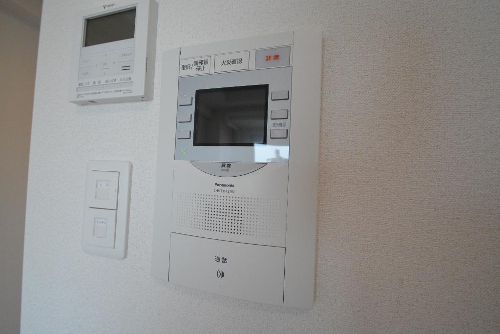 セキュリティ　カメラ付インターホン