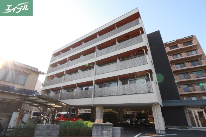 建物外観　建物外観