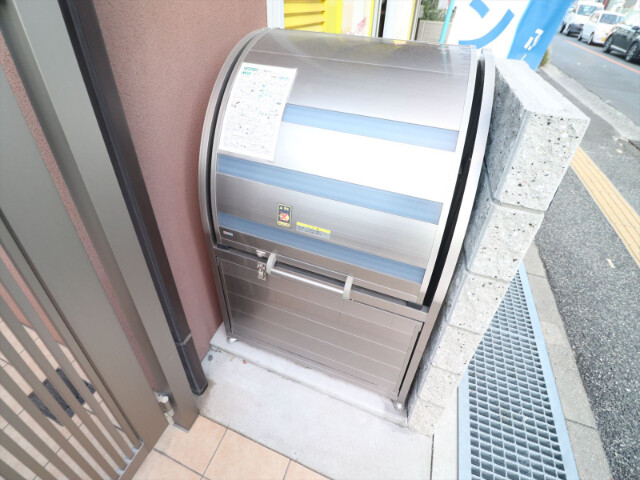 その他　専用ごみ置き場