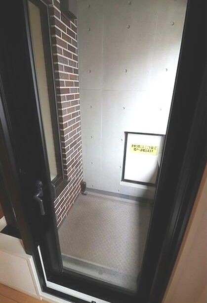 バルコニー　※同仕様写真含む