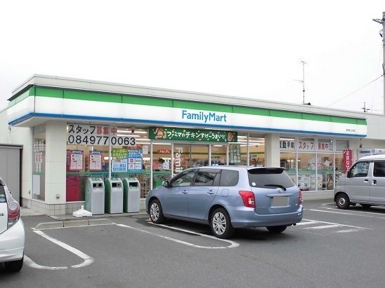 コンビニ　ファミリーマート駅家町江良店（コンビニ）まで150m