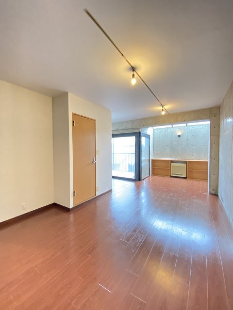 その他部屋・スペース　落ち着いて過ごせるお部屋なので、寝室にいかがでしょうか
