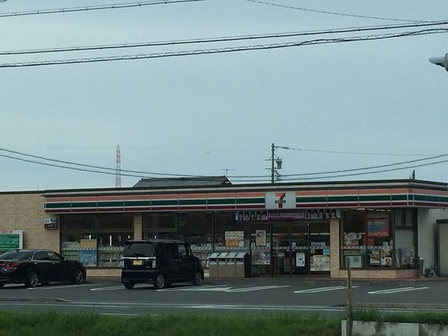 コンビニ　セブンイレブン 浜松金折町店（コンビニ）まで280m
