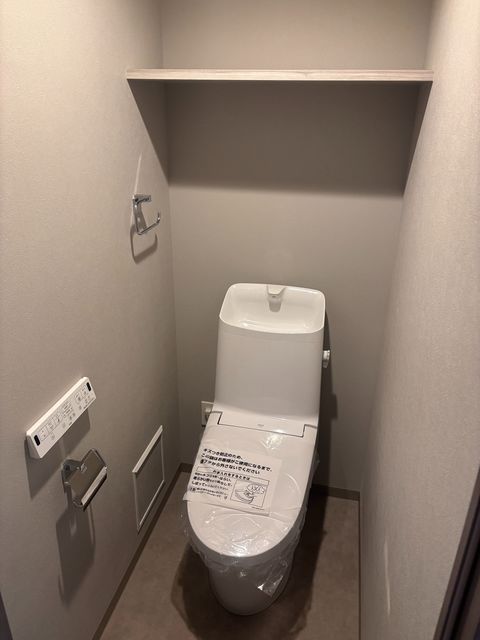 トイレ　※同シリーズの写真
