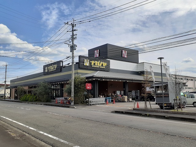 その他　ナガノヤ芳士店（その他）まで600m