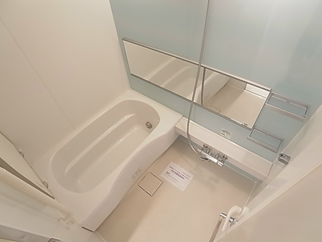 バス・シャワールーム　同一物件別部屋