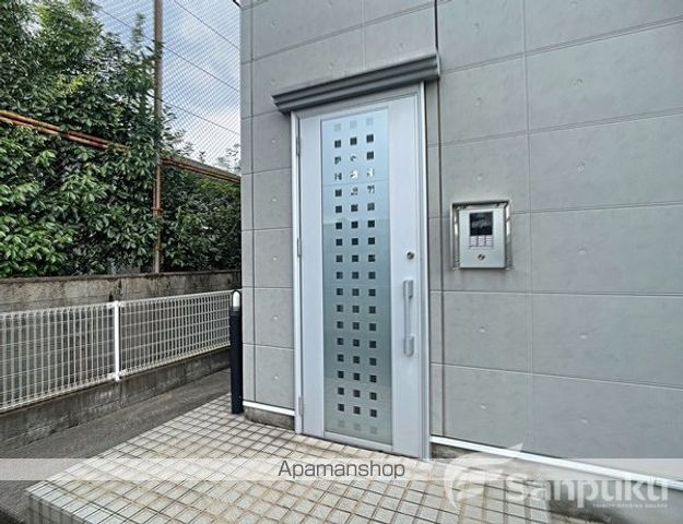 エントランス　エントランス