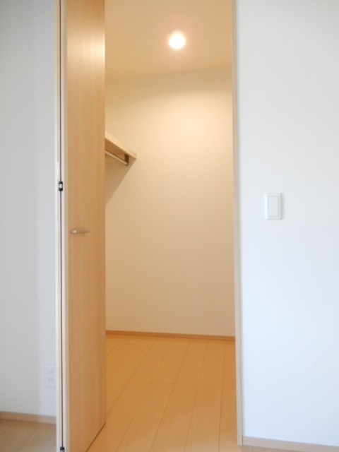 収納　図面と現状に相違がある場合には現状を優先