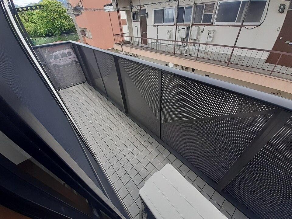 バルコニー　※現況優先です。