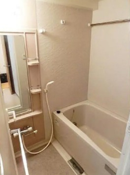 バス・シャワールーム　※別部屋参考写真