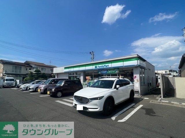 コンビニ　ファミリーマート太白中田店（コンビニ）まで560m