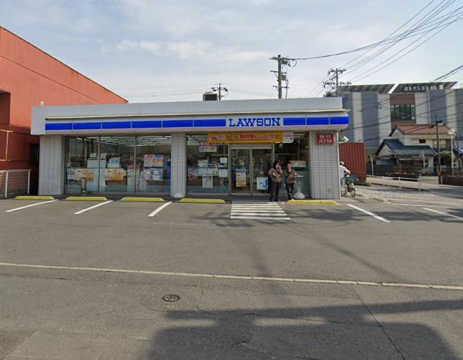 コンビニ　ローソン 総合体育館前店（コンビニ）まで190m