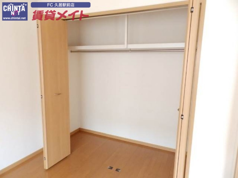 収納　別部屋反転タイプ